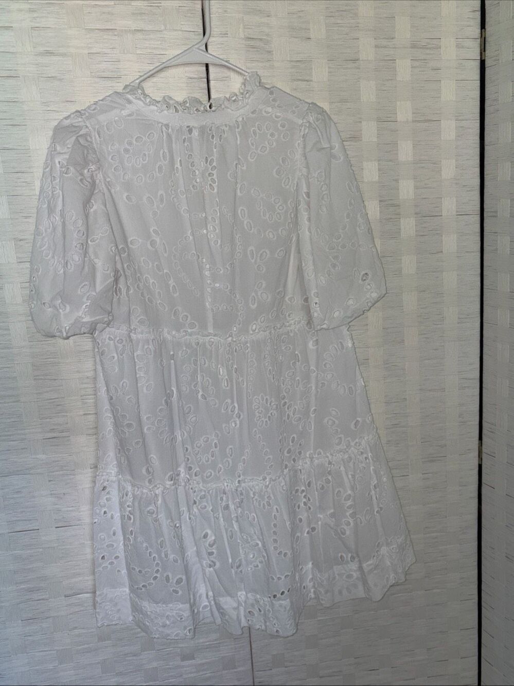 Tuckernuck White Eyelet Lace Palmer Mini Dress size M Cameran Eubanks Collab - Picture 3 of 12